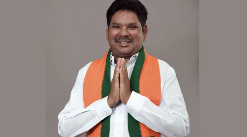 Adilabad BJP MP Soyam Bapurao said that he will fight until Lambadis are removed from the ST list