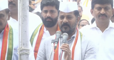 revanth reddy says we got independence due to congress leaders