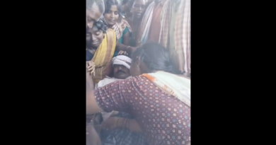 sister ties rakhi to brother's dead body