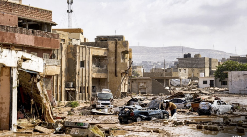 floods in libya kills over 2000