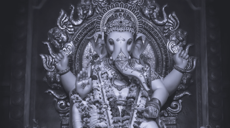 In what manner do individuals belonging to a specific zodiac sign venerate Lord Ganesh?