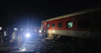 massive train accident in bihar leaves 4 dead