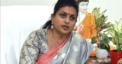 roja reacts on bandaru satyanarayana comments