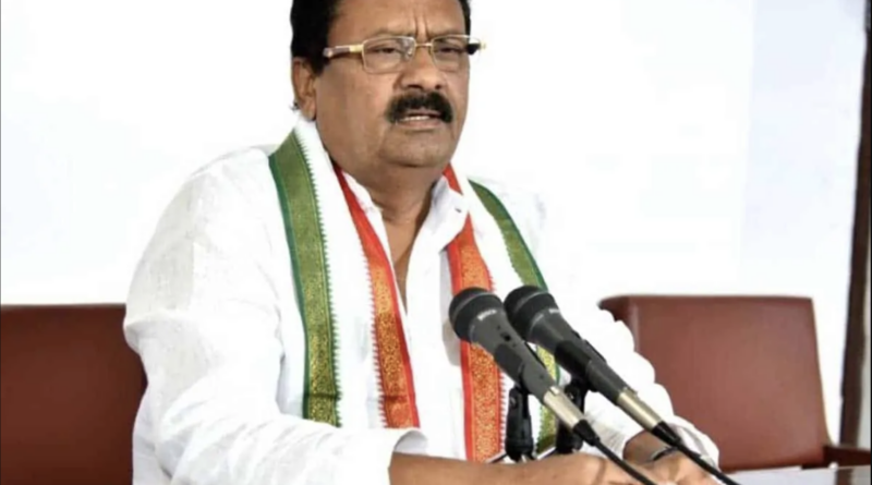 shabbir ali doesn't want to contest against kcr