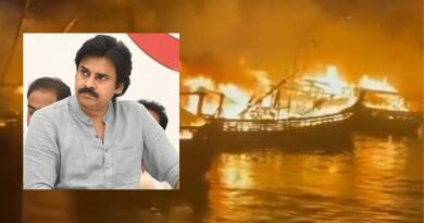 pawan kalyan helps fisherman who lost their boats in vizag fire mishap