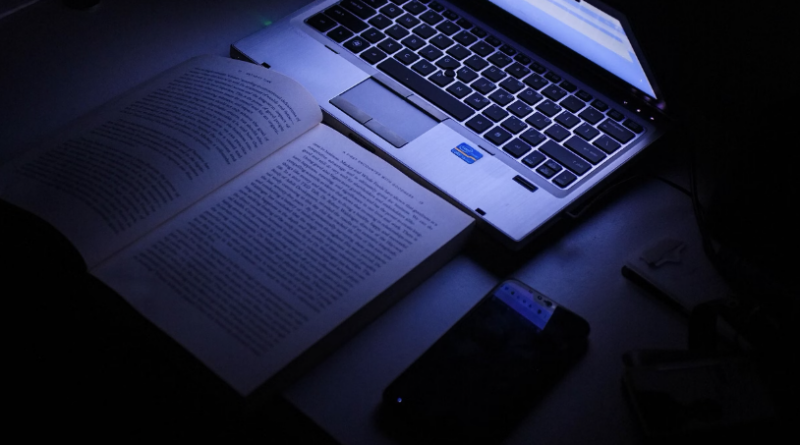 pros and cons of studying at night