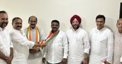 teenmaar mallanna joins congress