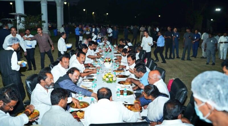 Deputy CM Mallu Bhatti Vikramarka gave a dinner treat to CM Revanth Reddy and Jairam Ramesh at Praja Bhavan