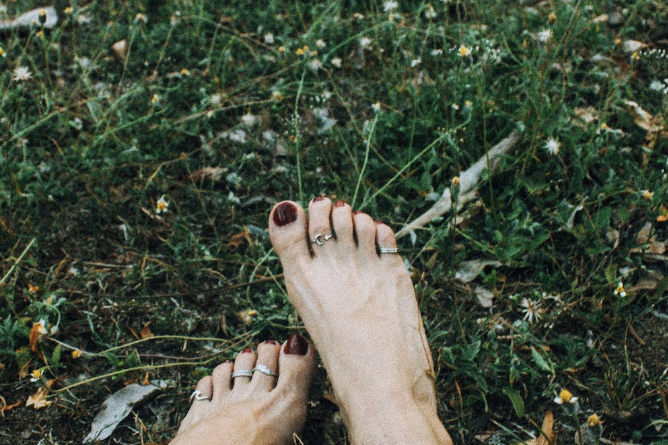 spiritual benefits of wearing toe rings