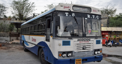 telangana men to get seperate buses