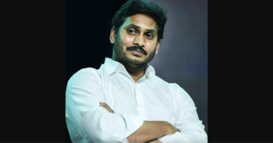 ysrcp mlas are trying to meet jagan mohan reddy ahead of elections