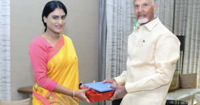 Sharmila will prevent the votes of the minorities from completely transferring to the TDP