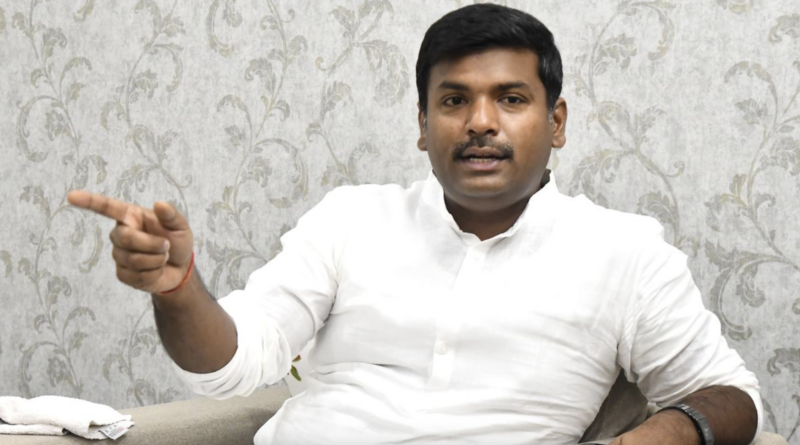 gudivada amarnath says he is not leaving ysrcp