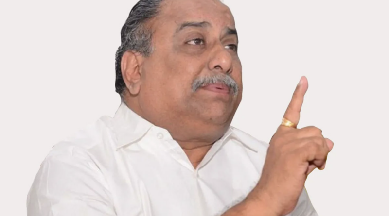 mudragada padmanabham gets in touch with sajjala ramakrishna reddy