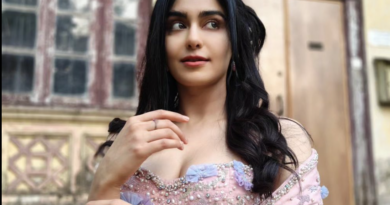 Adah Sharma to portray herself as a bar dancer