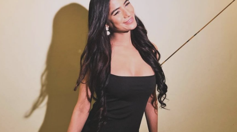 defamation case against poonam pandey