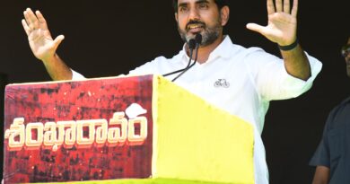 nara lokesh calls ysrcp supporters as paytm dogs