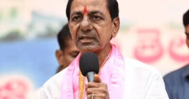 Those who do not leave the party will have a better future says kcr