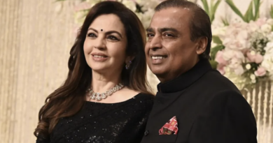 why Mukesh and nita ambani stays at 27th floor