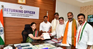 Velichala Rajender Rao filed nomination as Karimnagar Congress candidate without announcement