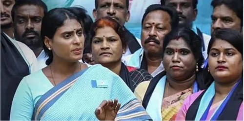 ys sharmila supports a man who slapped ysrcp mla siva kumar