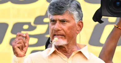 Chandrababu Naidu slams cs jawahar reddy for accepting cid sanjay's leave