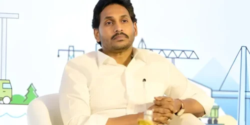 jagan told hi party leaders that he wanted to escape to himalayas