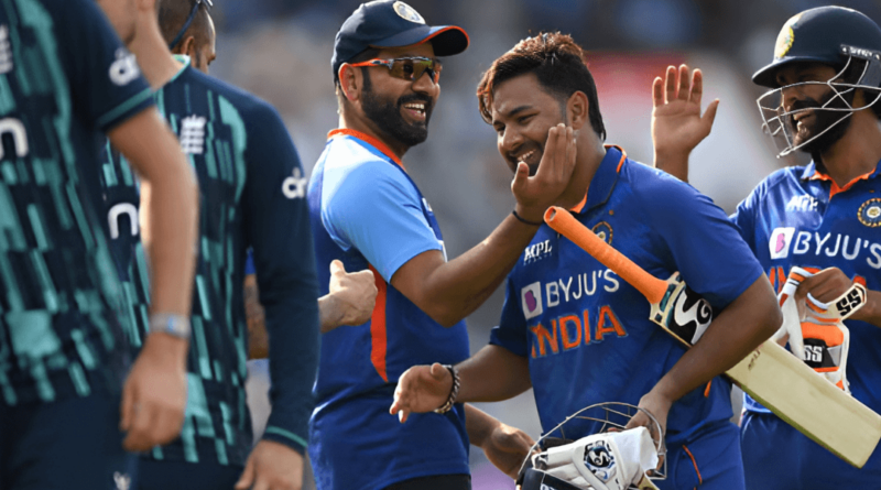 rishabh pant almost injured hardik pandya during IND vs AUS match