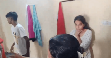 woman caught husband red handed with another woman in hyderabad