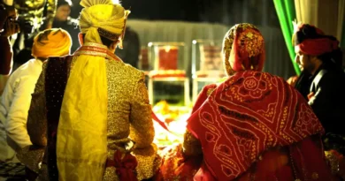 11 married woman elope with their lovers