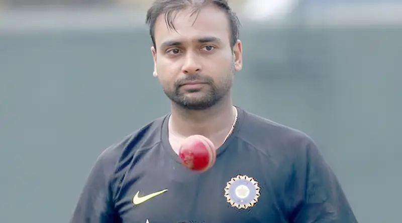 Amit Mishra says his career has been put off by virat kohli and ms dhoni