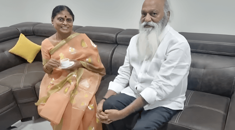 jc prabhakar reddy meets ys vijayamma