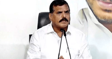 Botsa Satyanarayana says vizag is still the capital of ap