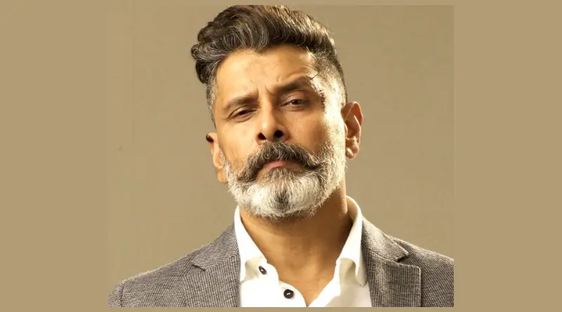 chiyaan vikram sharp answer to a journalist who questioned about his fandom