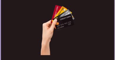 how many credit cards can a person maintain