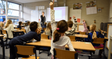 student talks about teacher breast at home