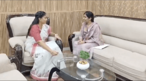 ys sunitha reddy meets ap home minister vangalapudi anitha