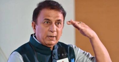 Sunil Gavaskar slams Michael Vaughan for his comments on sachin tendulkar