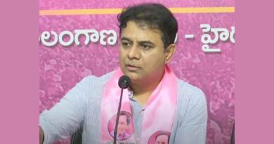 ktr asks revanth reddy about pensions