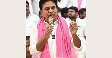 ktr calls revanth reddy a useless cm