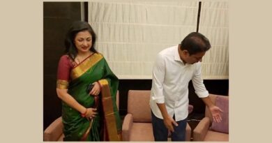 ktr refused to sit beside actress gautami