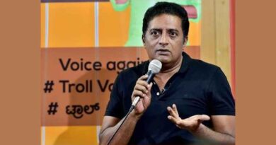 prakash raj satire on pawan kalyan