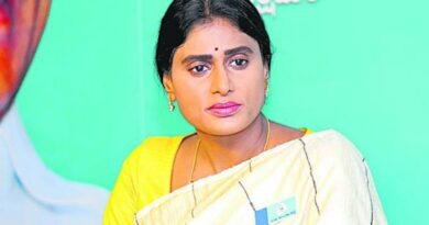 sharmila asks jagan about case on her and mother